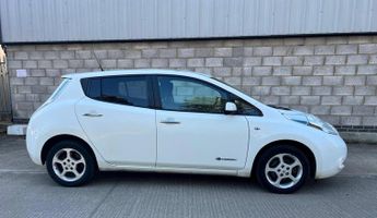 Nissan Leaf 30kWh Acenta Auto 5dr