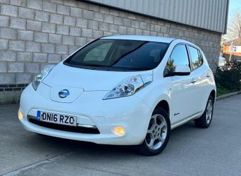 Nissan Leaf 30kWh Acenta Auto 5dr