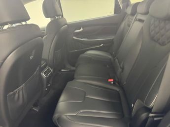 Hyundai Santa Fe 1.6 T-GDi 13.8kWh Premium Auto 4WD Euro 6 (s/s) 5dr