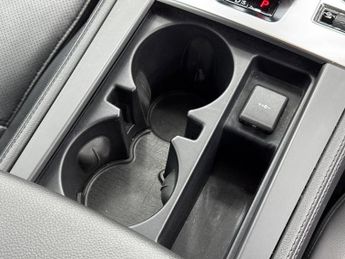 Jaguar F-PACE 2.0 D200 MHEV SE Auto AWD Euro 6 (s/s) 5dr