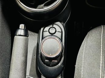 MINI Cooper 2.0 John Cooper Works Steptronic Euro 6 (s/s) 3dr