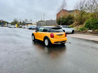 MINI Cooper 2.0 John Cooper Works Steptronic Euro 6 (s/s) 3dr