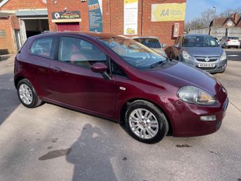 Fiat Punto 1.2 Easy Manual Euro 5 3dr