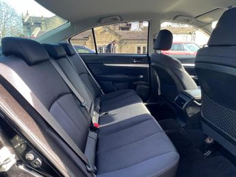 Subaru Legacy B4 2.5 GT Turbo AWD Auto 4DR Ej25 Salon