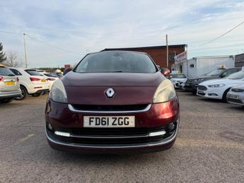 Renault Grand Scenic 1.6 dCi Dynamique TomTom Euro 5 (s/s) 5dr