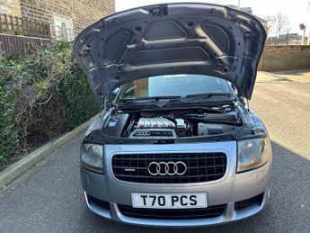 Audi TT 3.2 V6 Roadster DSG quattro 2dr