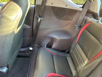 Toyota iQ 1.0 VVT-i Multidrive Euro 4 3dr