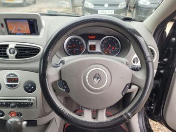 Renault Clio 1.6 VVT Initiale TomTom Auto Euro 4 5dr