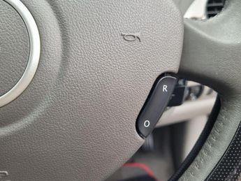 Renault Clio 1.6 VVT Initiale TomTom Auto Euro 4 5dr