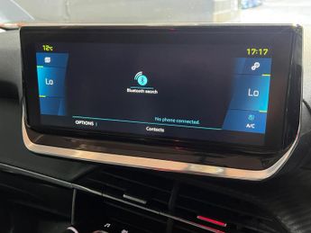 Peugeot E-2008 50kWh Allure Premium Auto 5dr