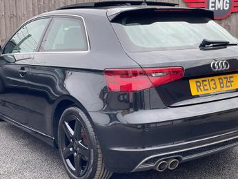 Audi A3 2.0 TDI S line S Tronic Euro 5 (s/s) 3dr