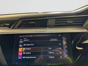 Audi e-tron 50 Black Edition SUV 5dr Electric Auto quattro 71.2kWh (11kW Cha