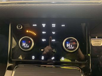 Land Rover Range Rover Evoque 2.0 D150 R-Dynamic SUV 5dr Diesel Auto 4WD Euro 6 (s/s) (150 ps)