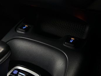 Toyota Corolla 1.8 VVT-h Design CVT Euro 6 (s/s) 5dr