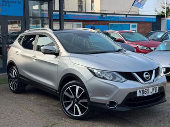 Nissan Qashqai 1.5 dCi Tekna SUV 5dr Diesel Manual 2WD Euro 5 (s/s) (110 ps)
