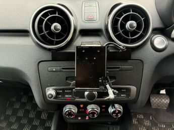 Audi A1 1.4 TFSI Sport S Tronic Euro 5 (s/s) 3dr