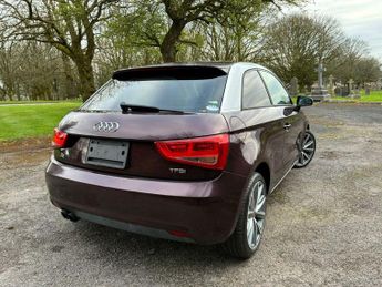 Audi A1 1.4 TFSI Sport S Tronic Euro 5 (s/s) 3dr