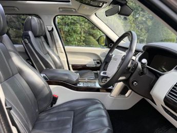 Land Rover Range Rover 4.4 SD V8 Vogue SE Auto 4WD Euro 6 (s/s) 5dr