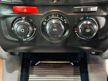 Citroen C4 1.6 e-HDi Airdream VTR+ EGS6 Euro 5 (s/s) 5dr