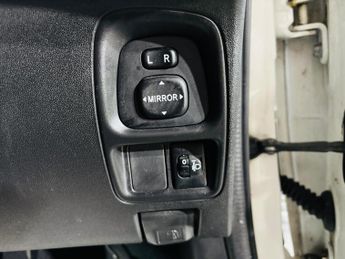 Toyota AYGO 1.0 VVT-i x-pression x-shift Euro 5 5dr Euro 5