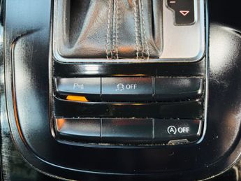 Audi A4 2.0 TDI Black Edition Plus Multitronic Euro 5 (s/s) 4dr