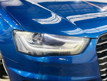 Audi A4 2.0 TDI Black Edition Plus Multitronic Euro 5 (s/s) 4dr