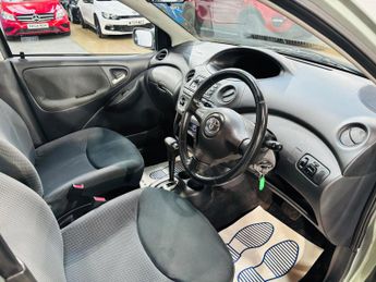 Toyota Yaris 1.3 VVT-i T Spirit 5dr