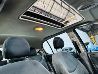 Toyota Yaris 1.3 VVT-i T Spirit 5dr