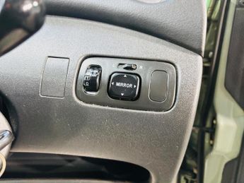 Toyota Yaris 1.3 VVT-i T Spirit 5dr