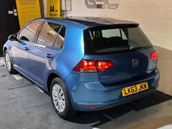 Volkswagen Golf 1.2 TSI BlueMotion Tech S Euro 5 (s/s) 5dr