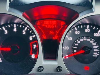 Nissan Juke 1.6 Visia Euro 5 5dr