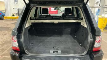 Land Rover Range Rover Sport 3.0 SD V6 HSE Black Auto 4WD Euro 5 5dr