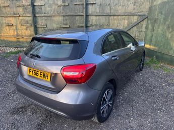 Mercedes-Benz A Class 1.5 A180d SE (Executive) 7G-DCT Euro 6 (s/s) 5dr