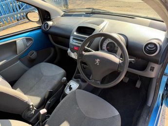 Peugeot 107 1.0 12V Urban 2 Tronic Euro 4 5dr
