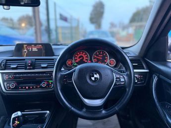 BMW 3 Series 2.0 320d Luxury Auto Euro 5 (s/s) 4dr