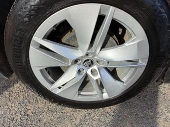 Skoda Enyaq 62kWh 60 Auto 5dr