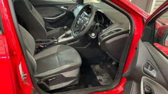 Ford Focus 1.6 TDCi Edge Euro 5 (s/s) 5dr