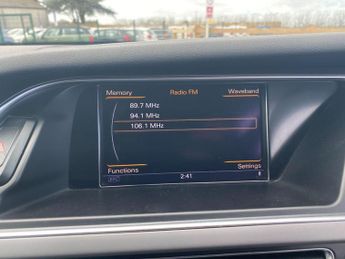 Audi A4 Avant 2.0 TFSI S line S Tronic quattro Euro 6 (s/s) 5dr