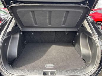 Hyundai Kona 65.4kWh Advance SUV 5dr Electric Auto (218 ps)