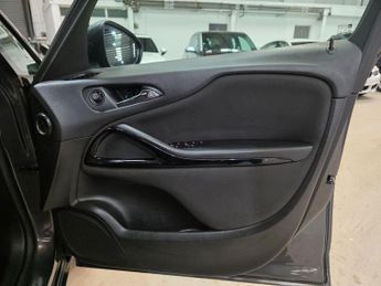 Vauxhall Zafira Tourer 1.4i Turbo SRi Euro 6 5dr