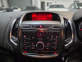 Vauxhall Zafira Tourer 1.4i Turbo SRi Euro 6 5dr