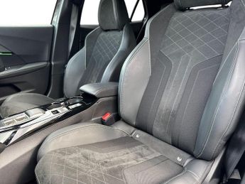 Peugeot 2008 1.2 PureTech GT Premium EAT Euro 6 (s/s) 5dr
