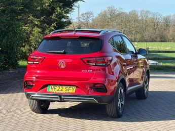 MG MG ZS 51.1kWh Trophy Auto 5dr