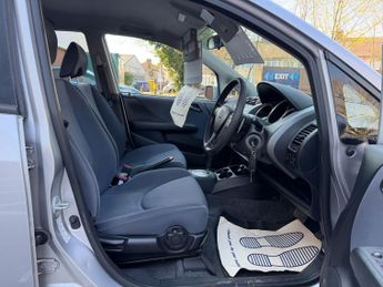 Honda Jazz 1.4 i-DSI SE Hatchback 5dr Petrol CVT-7 (139 g/km, 82 bhp)