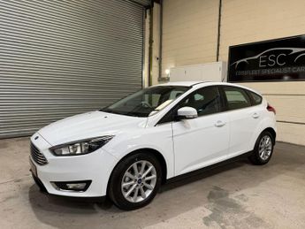 Ford Focus 1.0T EcoBoost Titanium Auto Euro 6 (s/s) 5dr