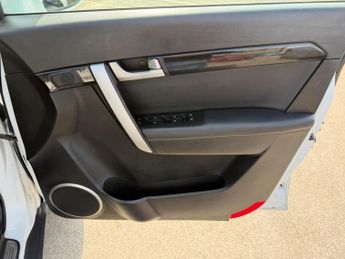 Chevrolet Captiva 2.2 VCDi LTZ Auto 4WD Euro 5 5dr (7 Seats)