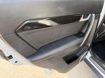 Chevrolet Captiva 2.2 VCDi LTZ Auto 4WD Euro 5 5dr (7 Seats)