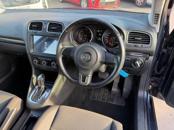 Volkswagen Golf 1.6 TDI SE DSG Euro 5 5dr