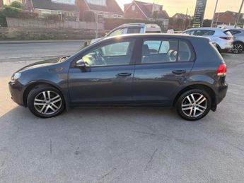Volkswagen Golf 1.6 TDI SE DSG Euro 5 5dr