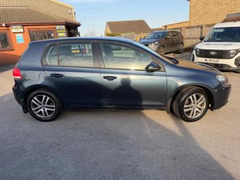 Volkswagen Golf 1.6 TDI SE DSG Euro 5 5dr